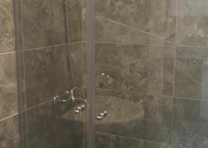 Aqua Infinity Apartman Gurdaka