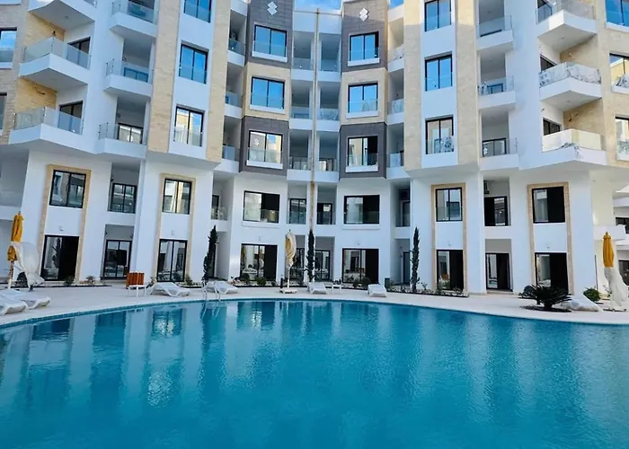 Aqua Infinity *