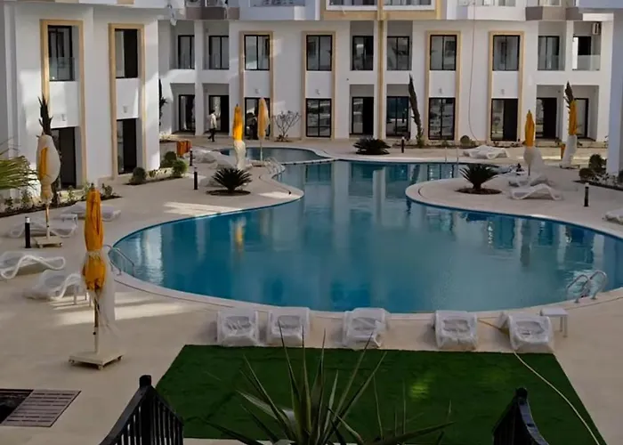 Aqua Infinity Apartman Gurdaka